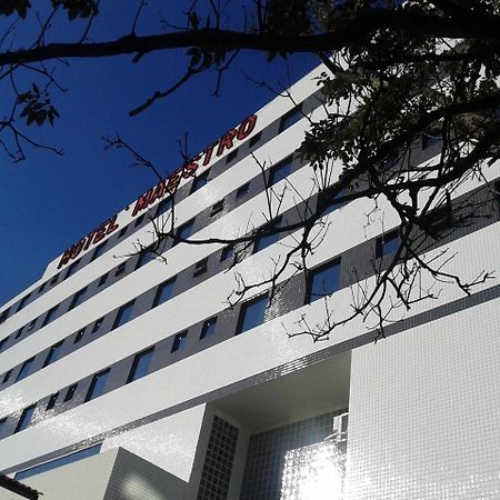 Hotel Maestro Villa Do Lago Toledo ภายนอก รูปภาพ