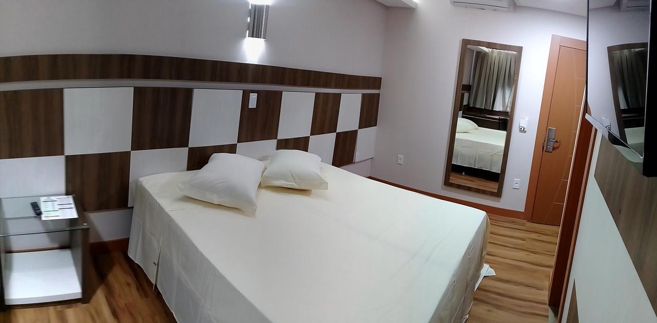 Hotel Maestro Villa Do Lago Toledo ภายนอก รูปภาพ