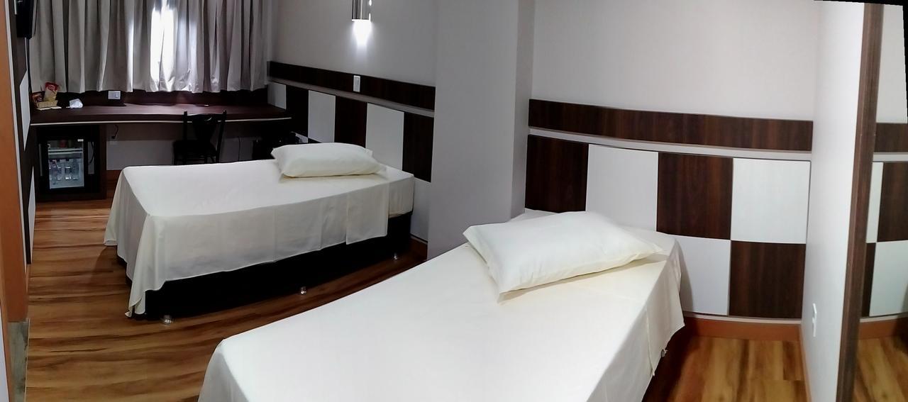 Hotel Maestro Villa Do Lago Toledo ภายนอก รูปภาพ