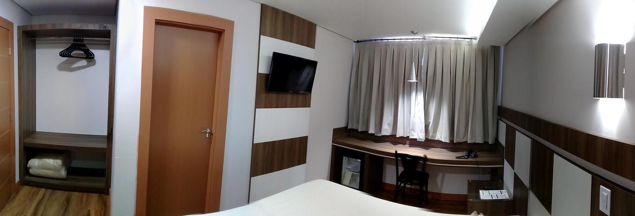 Hotel Maestro Villa Do Lago Toledo ภายนอก รูปภาพ